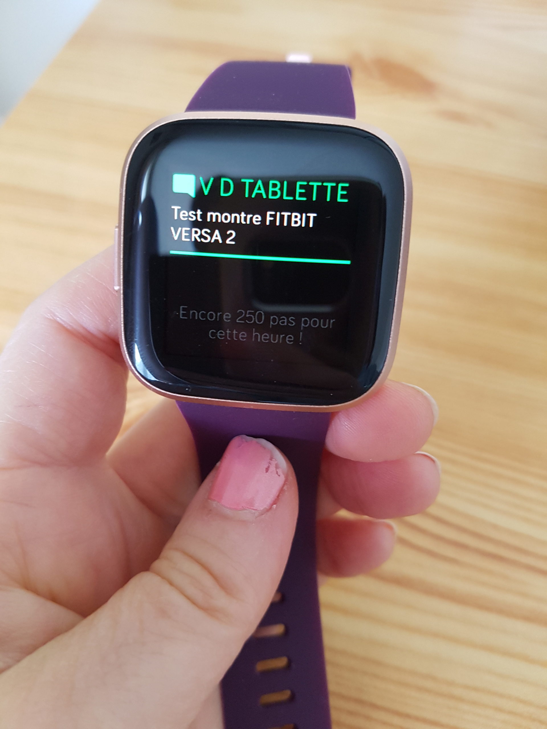 messenger fitbit versa 2