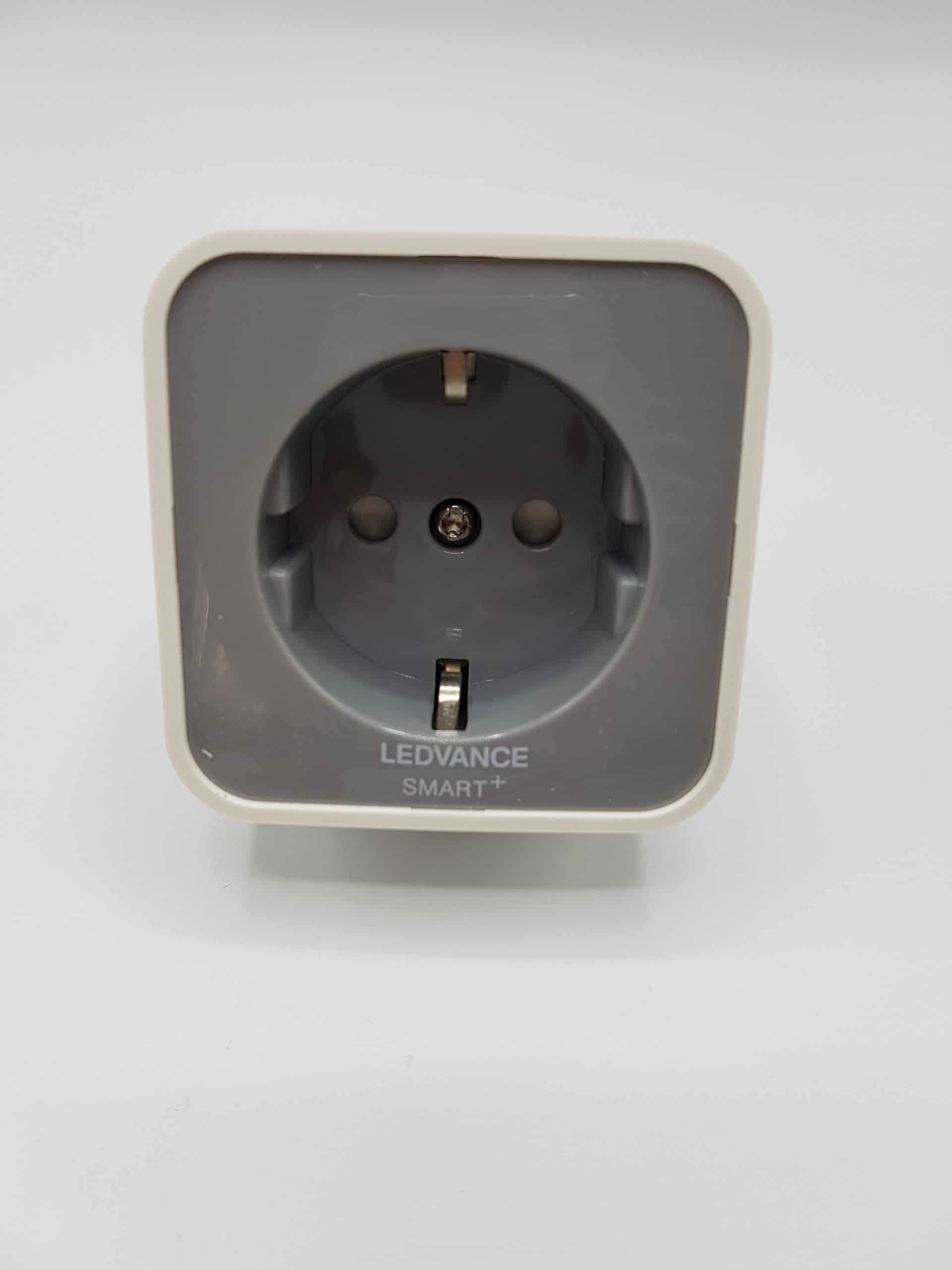 Test LEDVANCE Smart+ : une prise connectée ZigBee compatible Philips Hue –  Les Alexiens