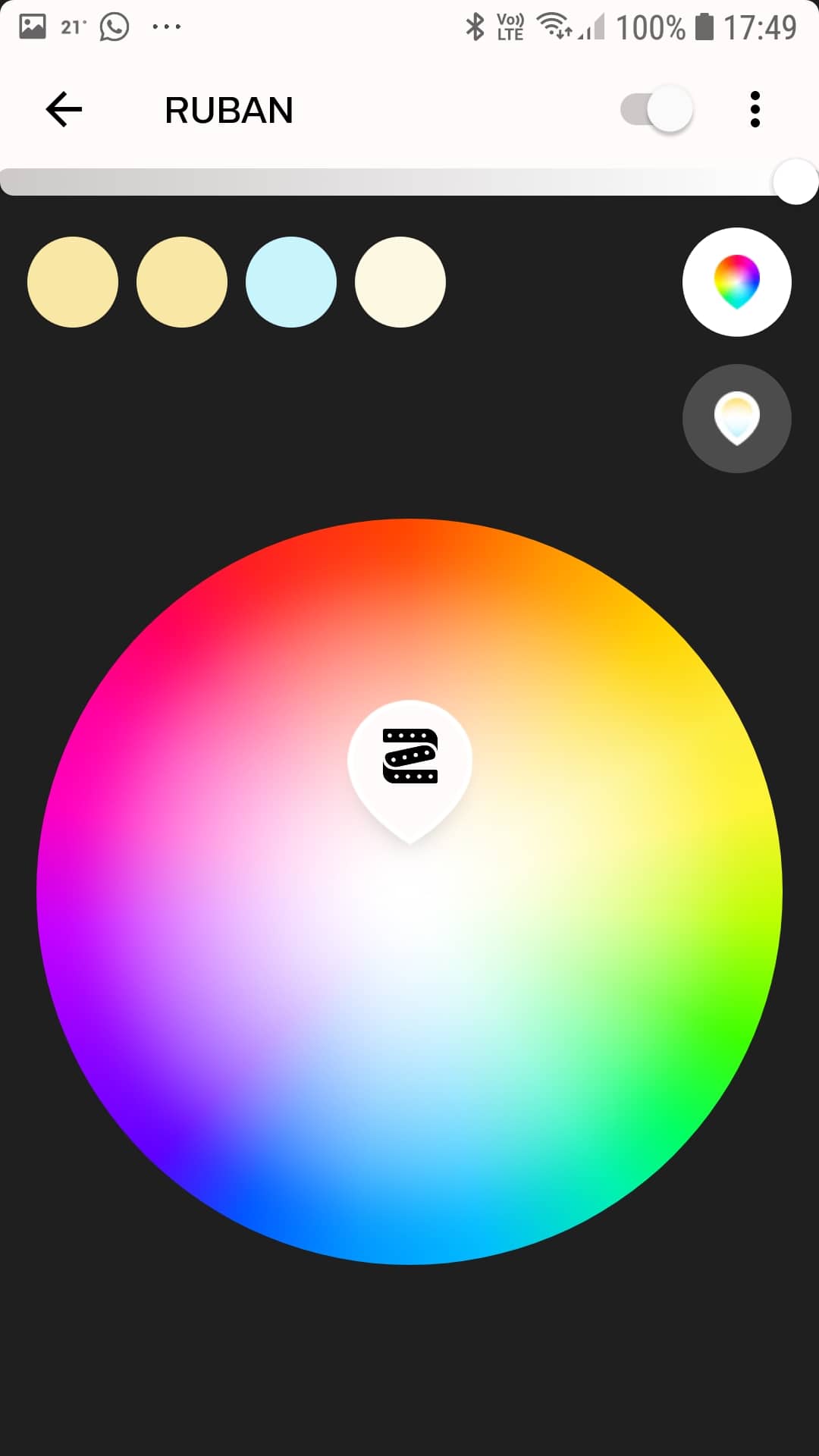 Test Philips Hue LightStrip : un ruban LED riche en couleurs – Les Alexiens