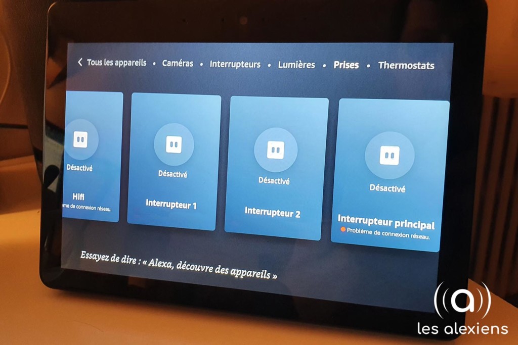 Double prise Priska Duo sur l'écran d'un Amazon Echo Show