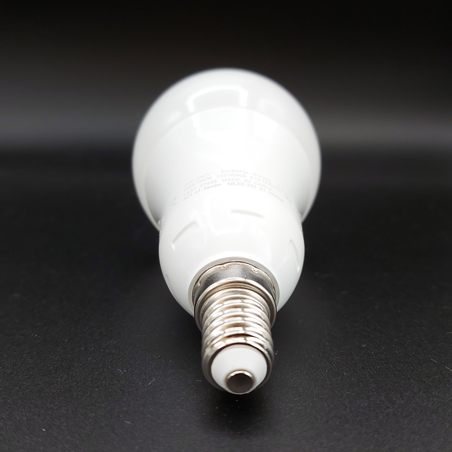 Test IKEA TRÅDFRI LED E14 l'ampoule ZigBee multicolore de 600 lm