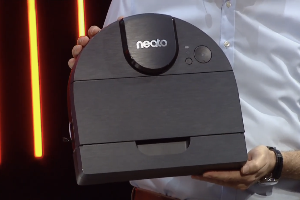 neato d8 stores