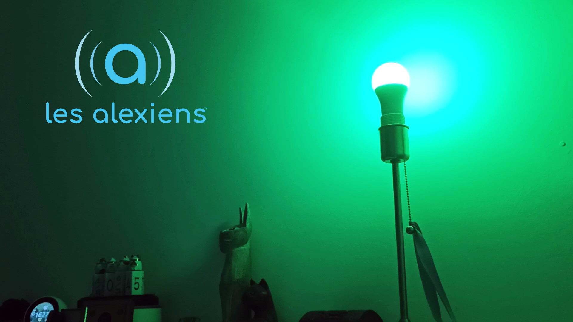 Test WiZ Colors E27 A60 : l'ampoule connectée qui se la joue Philips Hue,  mais en Wi-Fi