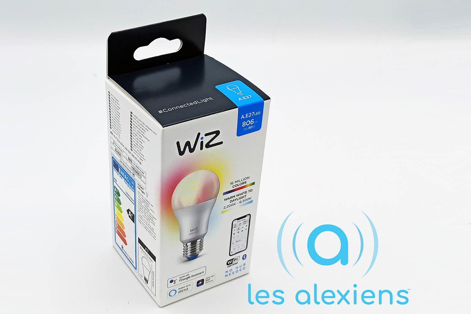 Test WiZ Colors E27 A60 : l'ampoule connectée de grande distribution – Les  Alexiens