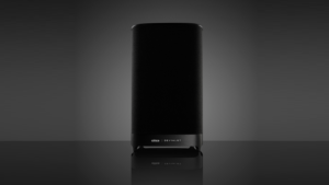 SFR HomeSound : une enceinte avec Alexa développé par Devialet