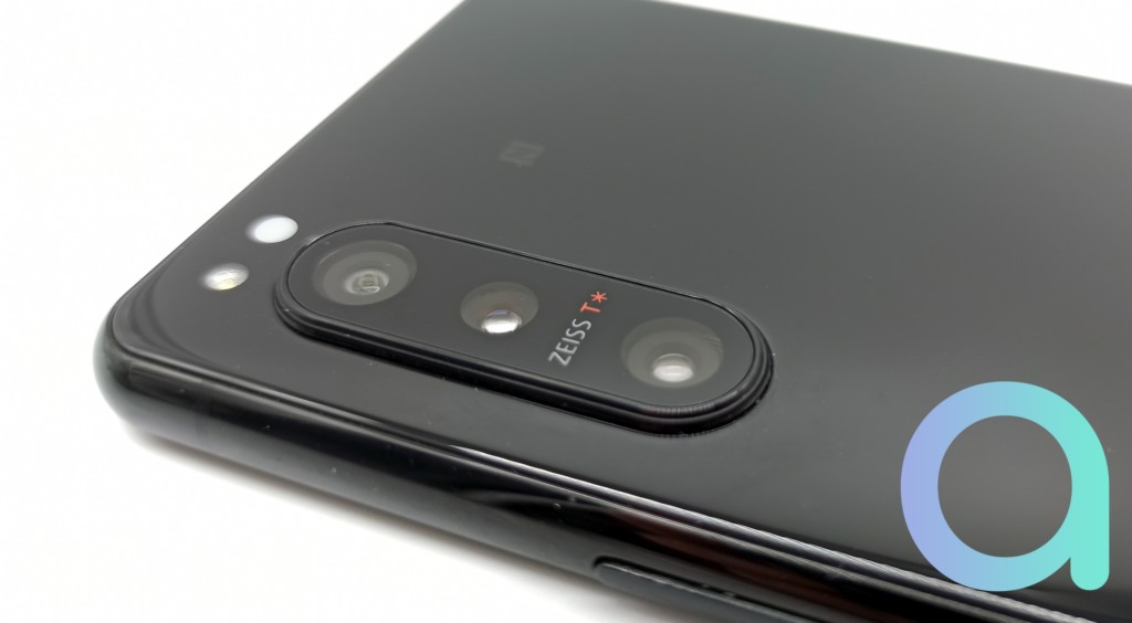 Les optiques Carl Zeiss du Xperia 5 II