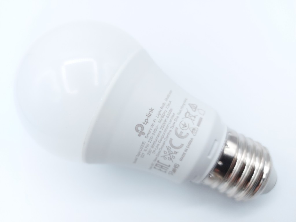 dos ampoule TP LINK Tapo dimmable 2500 à 6500 kelvin