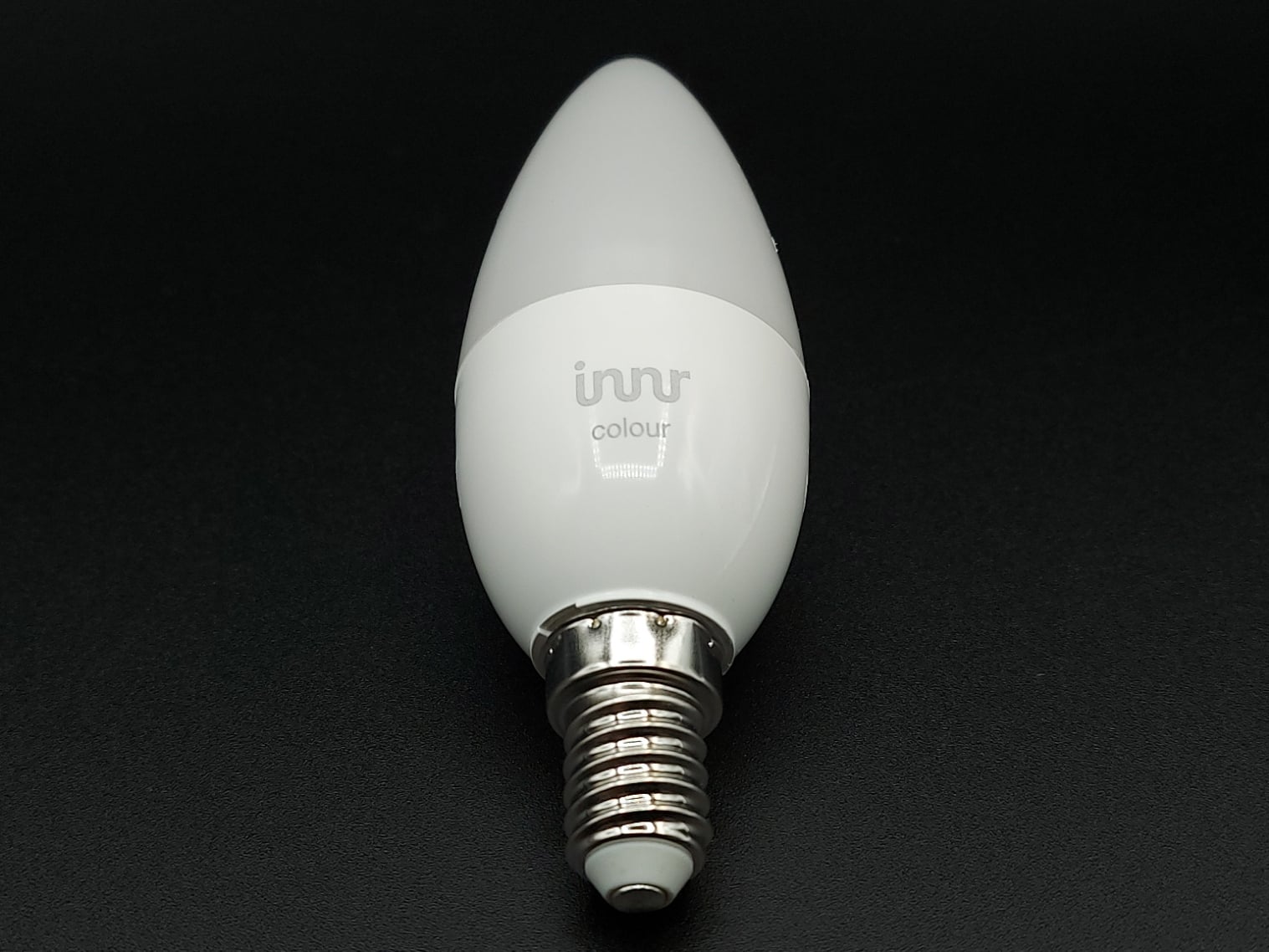 Ampoule LED Connectée E14 flamme tint 6W RGBW dimmable