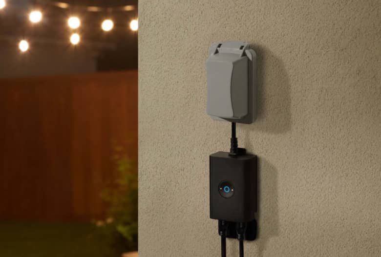 Amazon propose une prise connectée d'extérieur Ring Outdoor Smart Plug