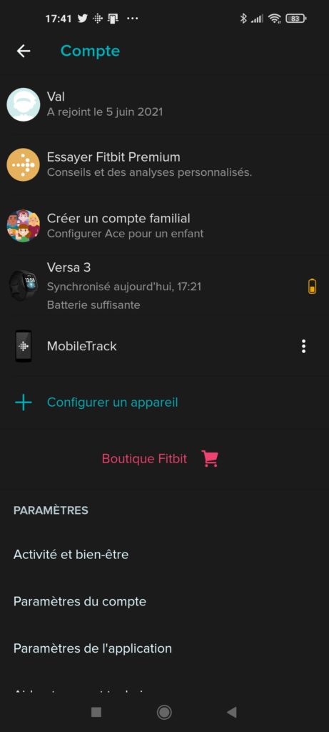 MobileTrack peut s'ajouter comme second appareil et prend la place de la montre Fitbit Versa 3 pour certaines fonctions lorsque celle-ci n'est pas portée