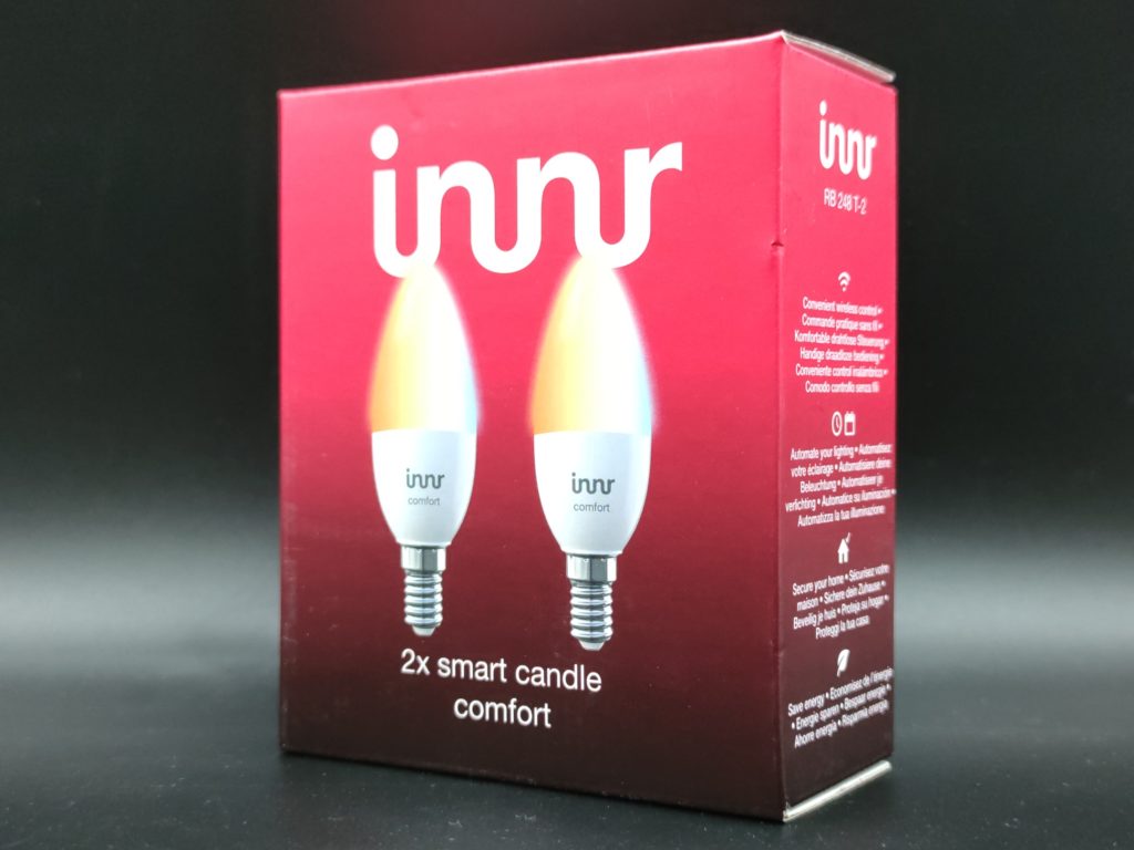 Les fonctionnalités et caractérisques techniques des ampoules Smart Candle Comfort sont reportées sur le coté du carton