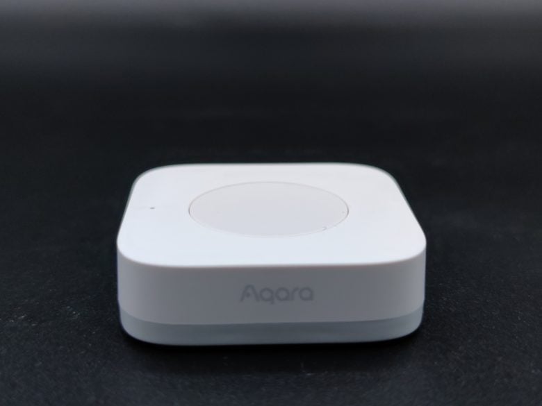 un seul et unique bouton pour trois fnctions programmable sur le mini switch Aqara