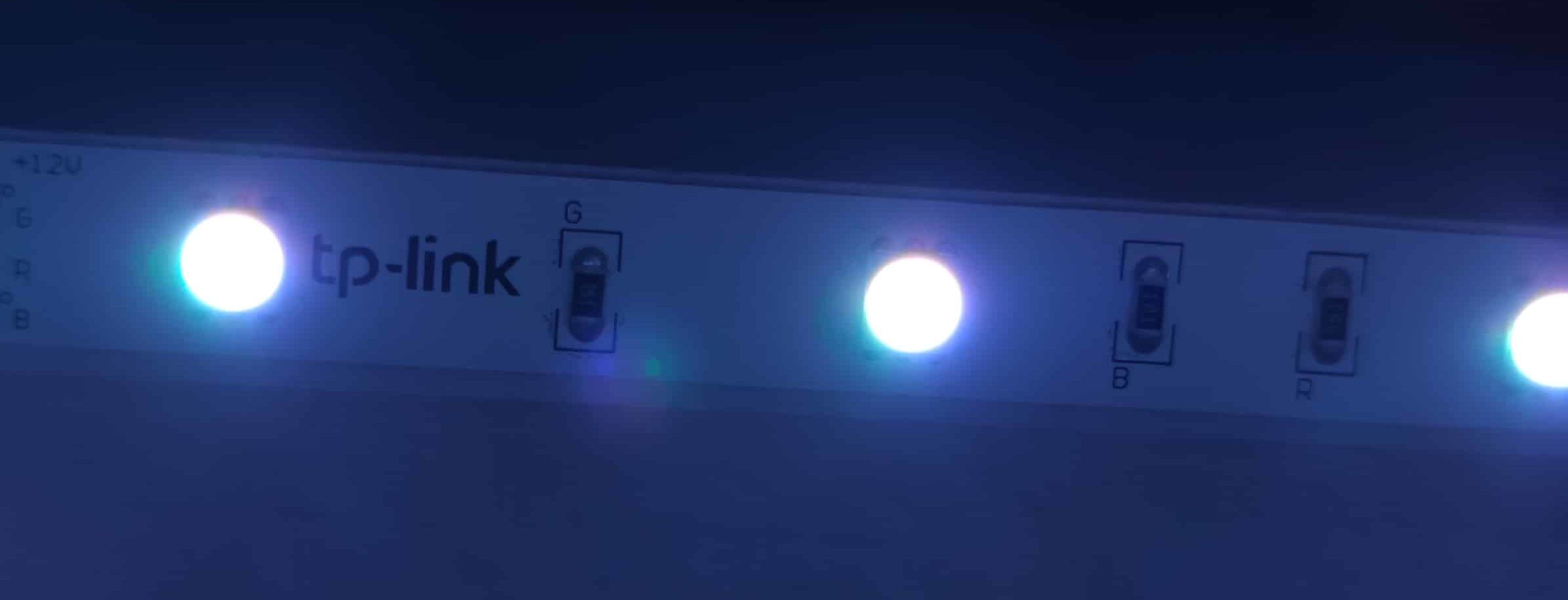 TP-Link Tapo L900-5 Bande lumineuse Wi-Fi intelligente, avec couleurs RVB,  synchronisation avec le son, commande vocale, réglable, économie d'énergie,  adhésif 3M, programmation et minuterie, aucun hub requis(Boîte ouverte)