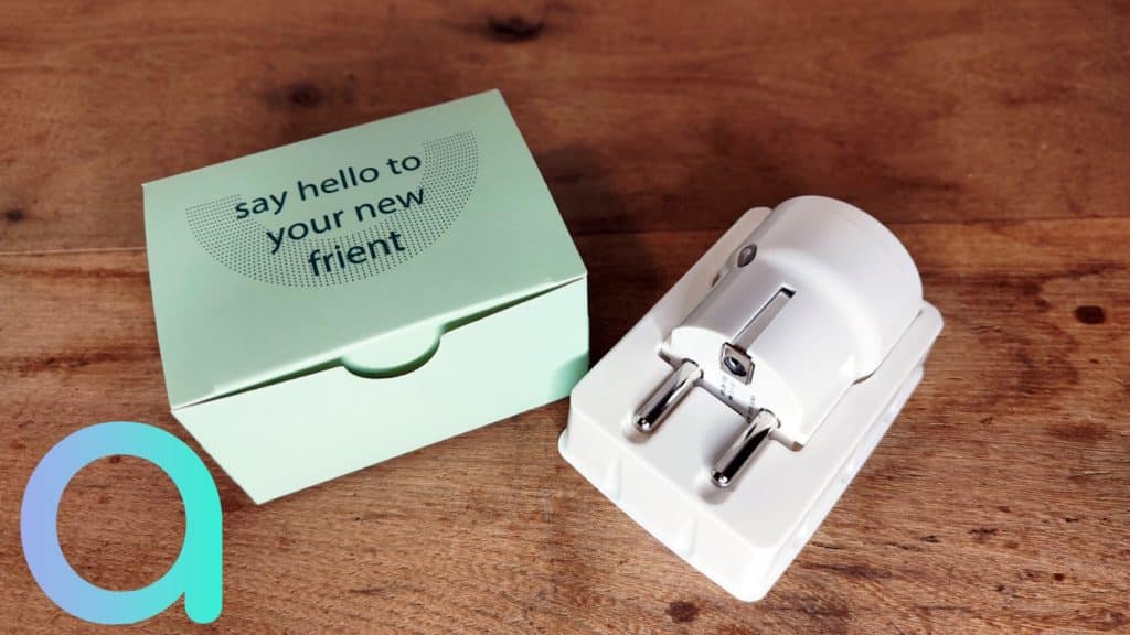 C'est dans un coffret également vert mais pastel que l'on découvre la Smart Plug Mini SPLZB132