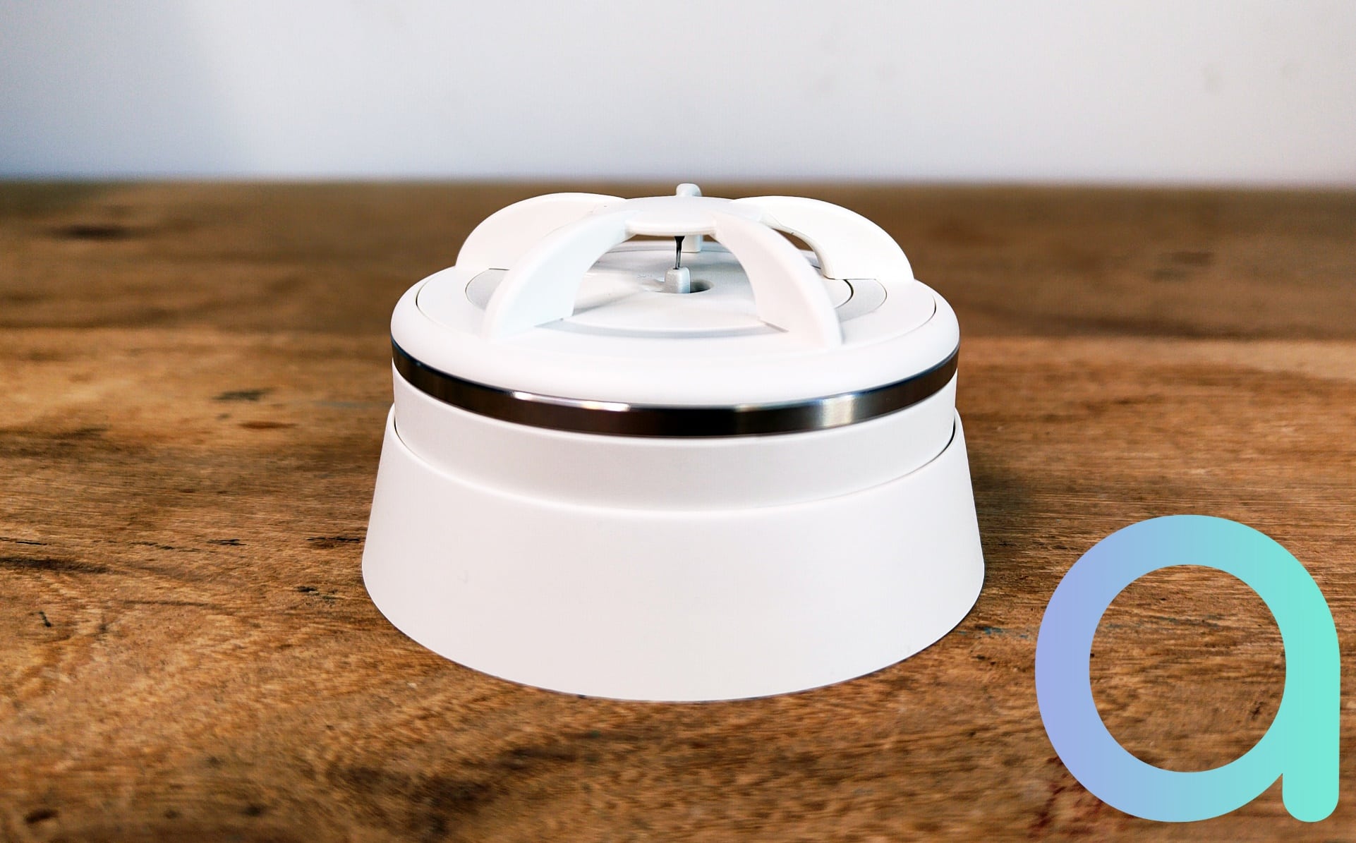 Test Frient Smart Siren : une sirène ZigBee 3.0 pour votre alarme – Les  Alexiens