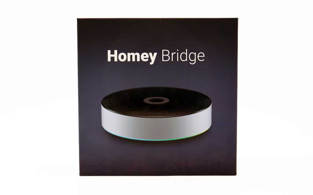 Unboxing de Homey Bridge, la solution domotique cloud d'Athom