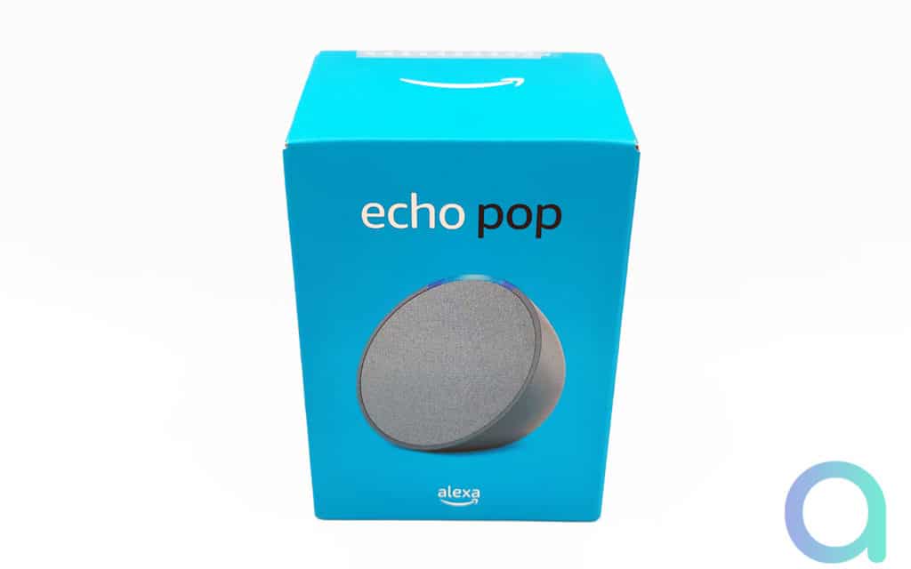 Un packaging bleu facilement reconnaissable pour les appareils Amazon Echo