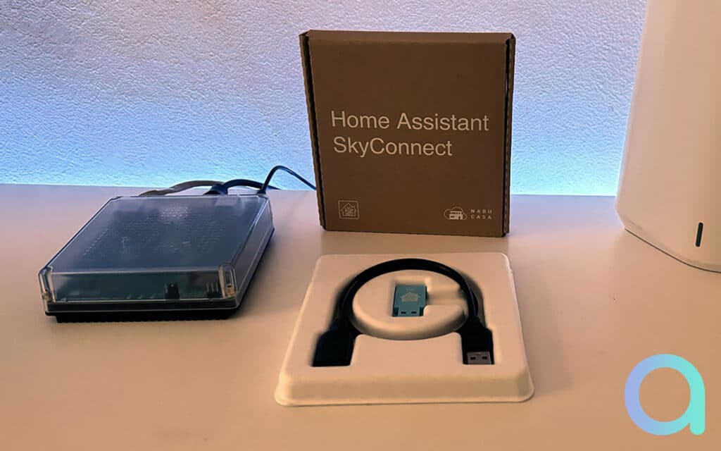 Unboxing de la clé SkyConnect pour Home Assistant