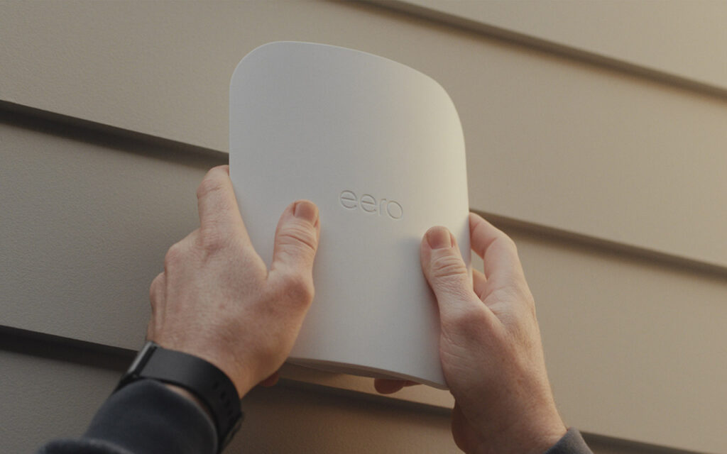 Découvrez ses caractéristiques et avantages du eero Outdoor 7